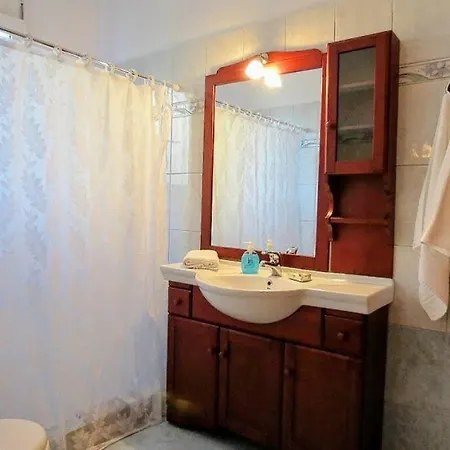 Asterea Near Private Pool And Sea Views וילה
